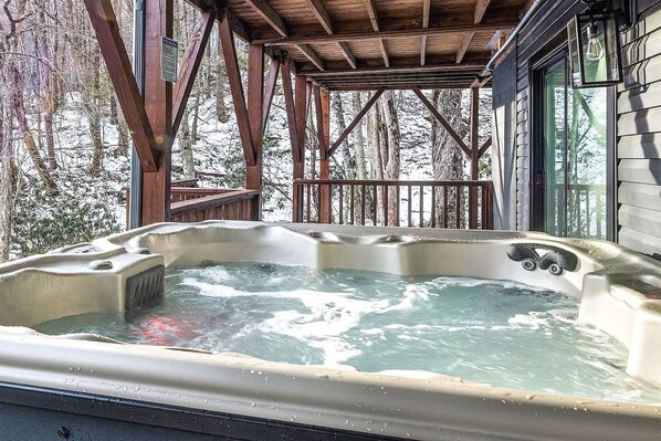 Bañera de hidromasaje exterior