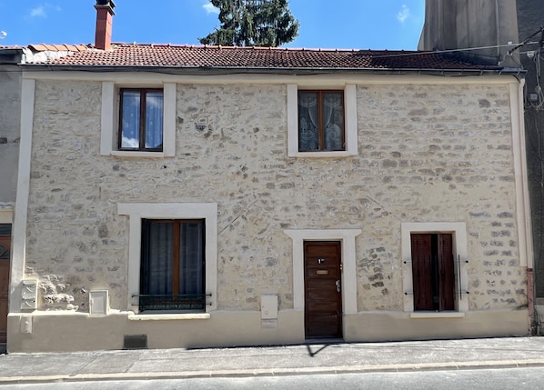 Exterior - Chambre Centre-ville, à 20 Minutes de Paris Centre (Villejuif)