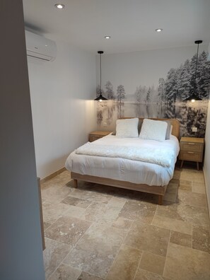 1 bedroom, WiFi, bed sheets - Charmante Maison au Calme (Verdun sur Garonne)