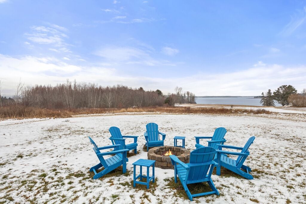 المنطقة المحيطة بالمنشأة