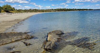Cozy Winter Retreat Near Acadia & Ellsworth