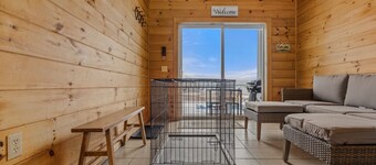 2 minutes to Lamoine State Park! Ocean View, Fire pit, & Games