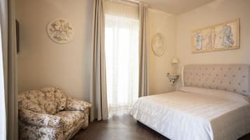 Deluxe Apartment | 1 bedroom, pillowtop beds, individually furnished, desk