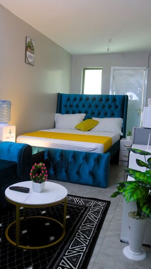 1 bedroom, desk, iron/ironing board, free WiFi