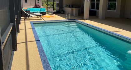 Short term vacation rental, luxury B&B located 0.9 miles from Manasota Beach.