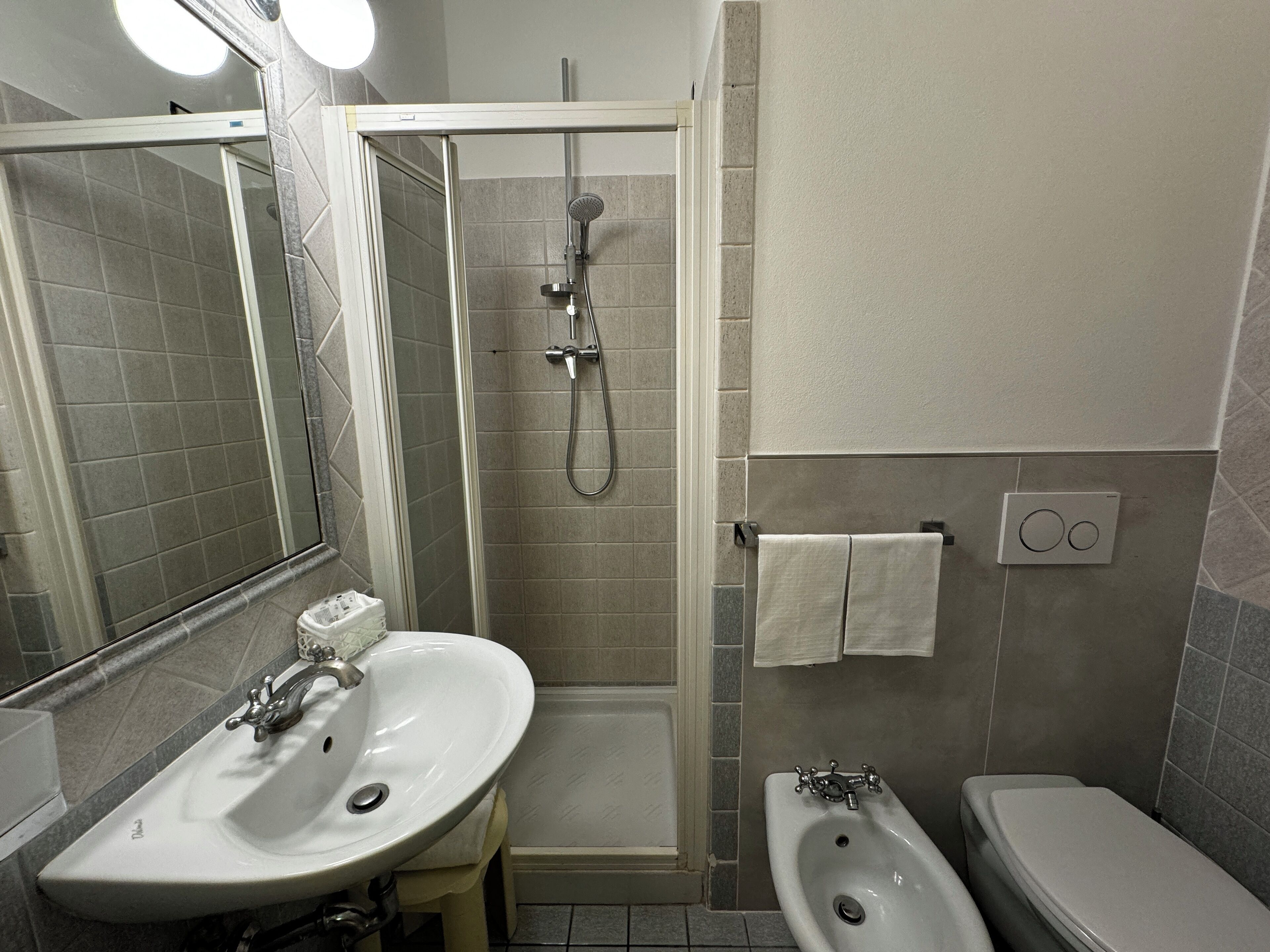 Photo - Villa Le Camelie Siena