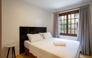 Leilighet – basic | 1 soverom, skrivebord, strykejern/-brett og wi-fi (inkludert)