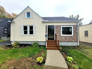 Exterior detail - Cozy Home in Beautiful Berea: near Airport, IX Center, Parks, & Campus (Berea)