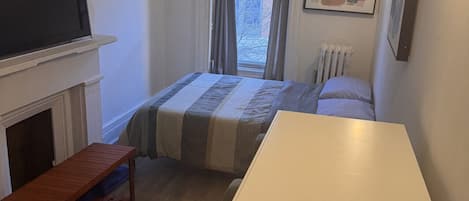 Desk, free WiFi, bed sheets