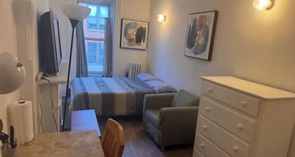 Kitchenette in private original brownstone building