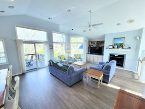 Smart-TV, bordtennis, PC-skjermer og printere