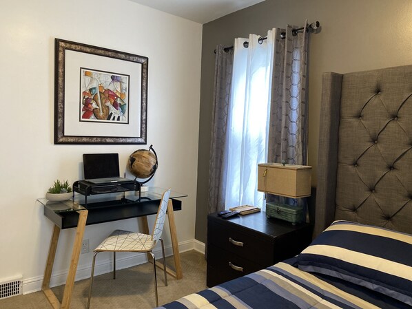 2 bedrooms, desk, iron/ironing board, free WiFi