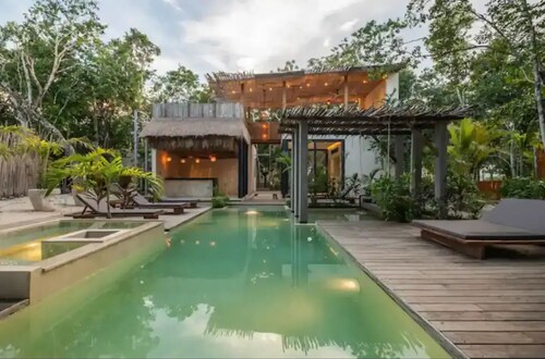 Jungle Villa Tulum