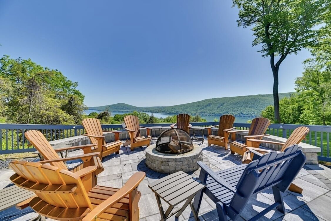 Happy home vacation rental w/Hot tub and heated pool -Naples, NY