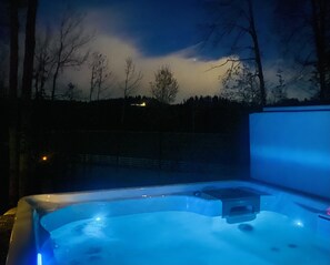 Bañera de hidromasaje exterior