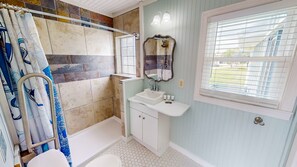 House, Multiple Beds, Balcony (Snells Pace) | Bathroom | Hair dryer, towels, toilet paper - Recently Updated Home w/ Private Pier/boat Slip (Orange Beach)