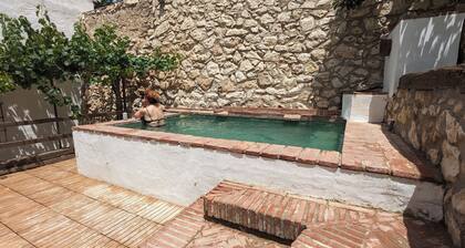 Tranquilidad Rural. Molino Viejo de Salar