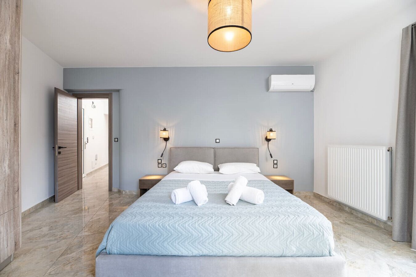 2 chambres, fer et planche à repasser, Wi-Fi gratuit, draps fournis