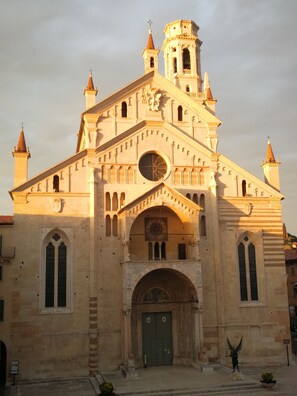 Point of interest - Elena Deluxe Ground Floor (Verona)