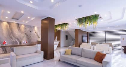 Three Points Hotel (Non Alcoholic)