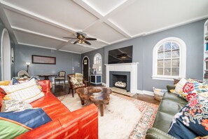 Älytelevisio, takka