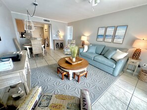 Smart-tv, een dvd-speler en boeken