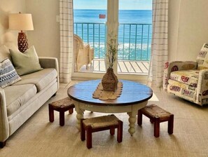 Smart TV, DVD player, books - Direct Beachfront Condo in Gulf Shores/ 2 King Suites/ 2 Pools (Gulf Shores)