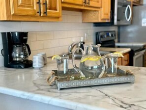 Fridge, microwave, oven, stovetop - Direct Beachfront Condo in Gulf Shores/ 2 King Suites/ 2 Pools (Gulf Shores)