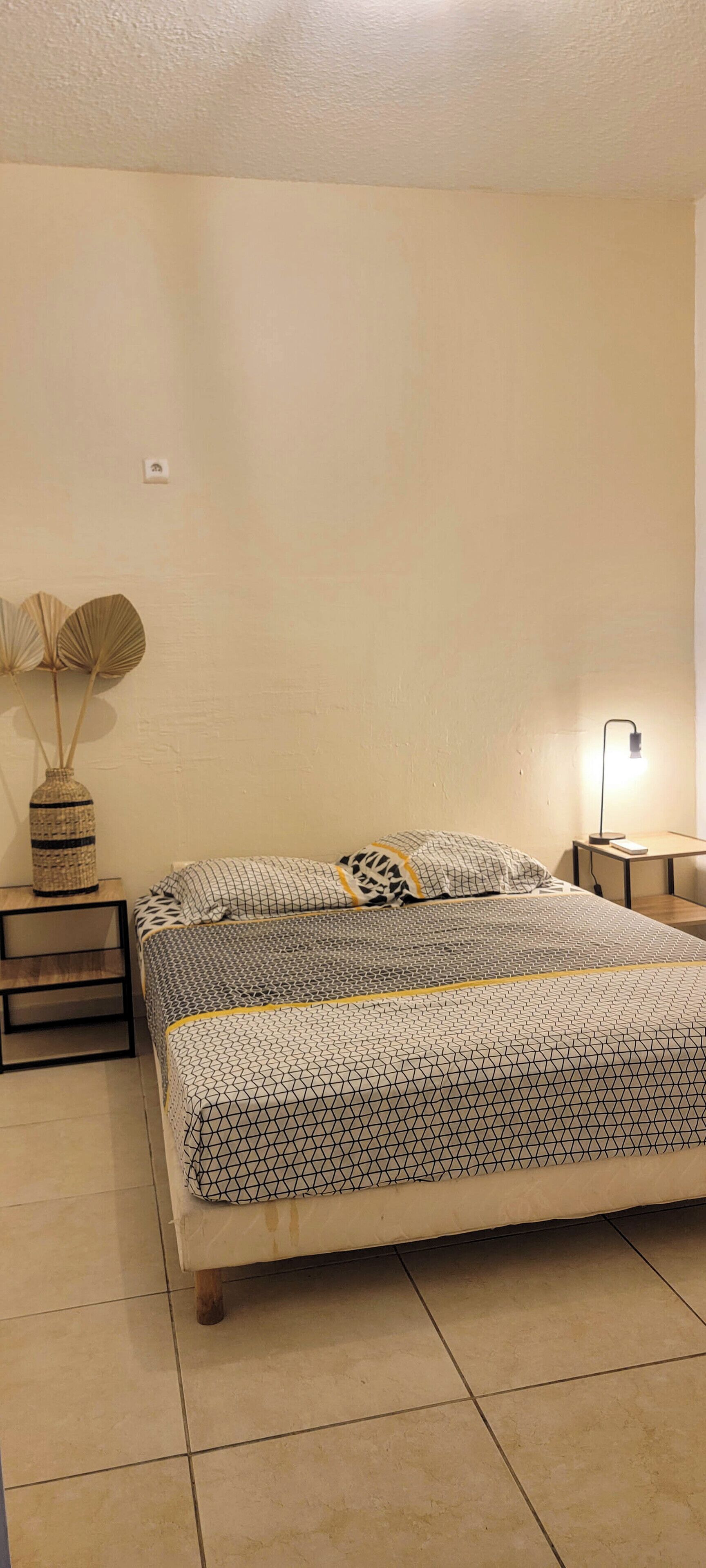 Chambre Double | Minibar, bureau, espace de travail pour ordinateur portable