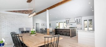 Relaxing Private Home Perfect for KY Derby and PGA Championship