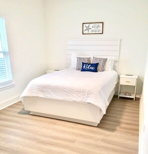 3 chambres, fer et planche à repasser, lit parapluie, Wi-Fi gratuit