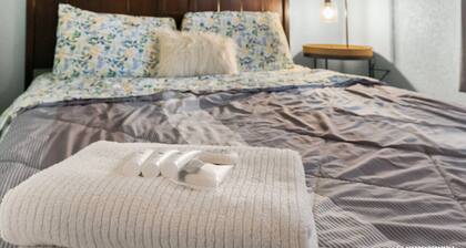 Borealis Barnhouse - Slumber 7