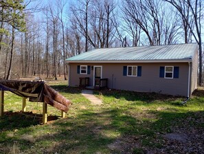 Exterior - Beautiful location in the secluded woods
 (Pomona)