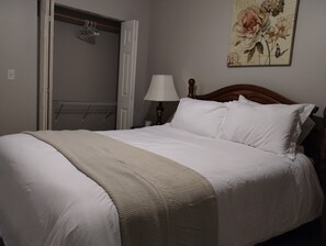 3 chambres, fer et planche à repasser, Wi-Fi gratuit, draps fournis