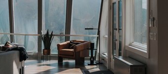 Casa de Cristal•Sleeps 10+•Epic Views•HotTub•Sauna•Pool•Lux Linens•10Min to RMNP