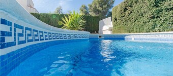 Bonita villa con piscina privada