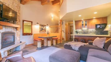 Family Condo, Multiple Beds, Balcony, Mountain View | Living area | Smart TV, fireplace, Netflix, pay movies