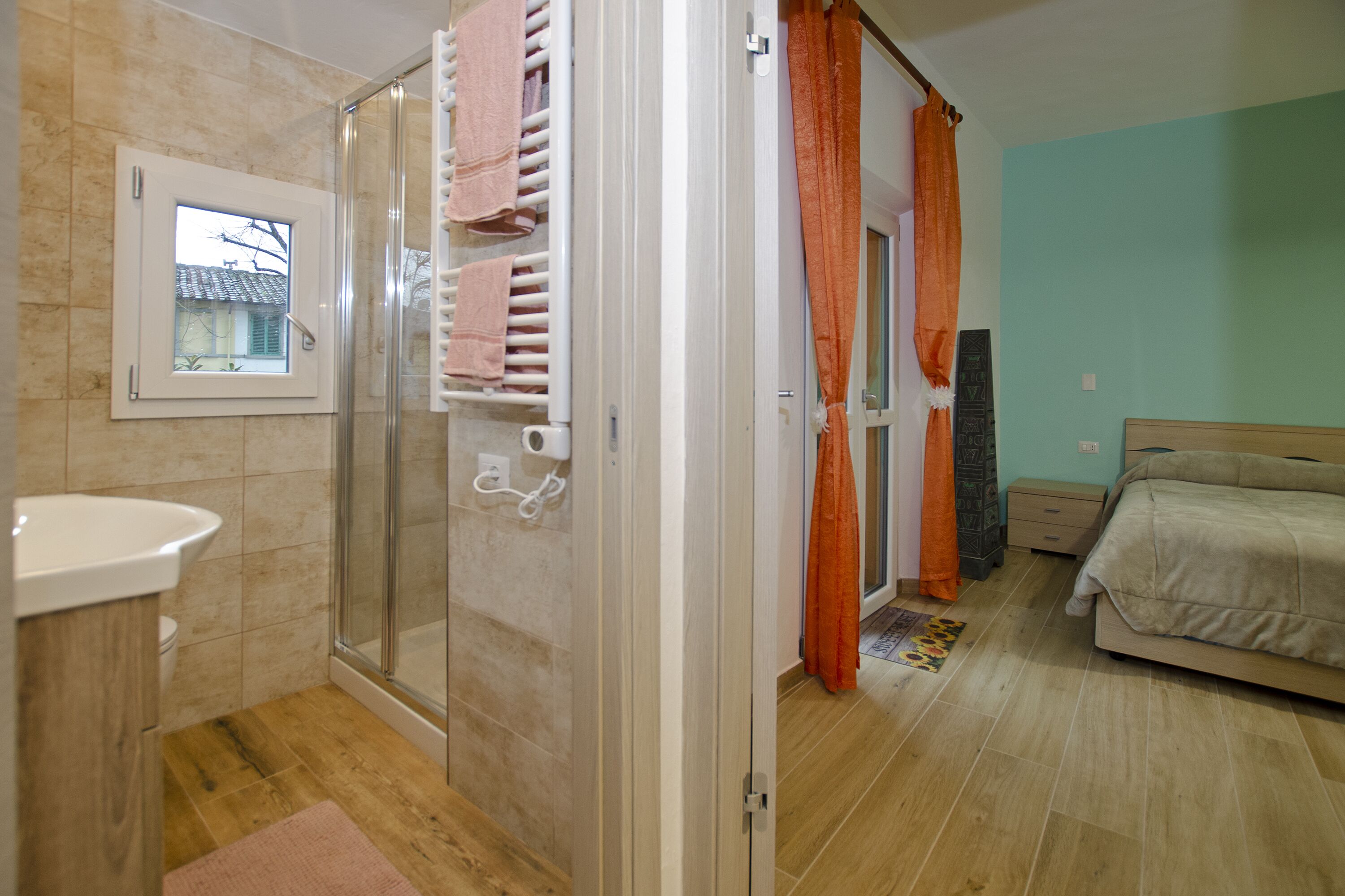 1 chambre, coffres-forts dans les chambres, Wi-Fi gratuit, draps fournis