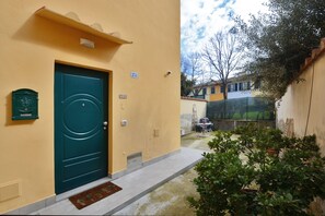 Standard Townhome, Multiple Bedrooms (Casina Valentina) | Terrace/patio - Casina Valentina (Florence)