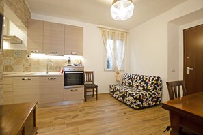 Standard Townhome, Multiple Bedrooms (Casina Valentina) | Living area