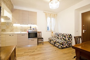 Standard Townhome, Multiple Bedrooms (Casina Valentina) | Interior