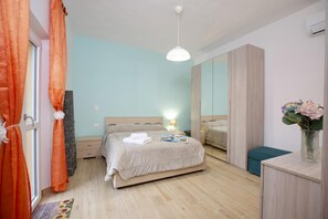 Casa de ciudad estándar, varias habitaciones (Casina Valentina) | 1 habitación, caja de seguridad en la habitación y wifi gratis 