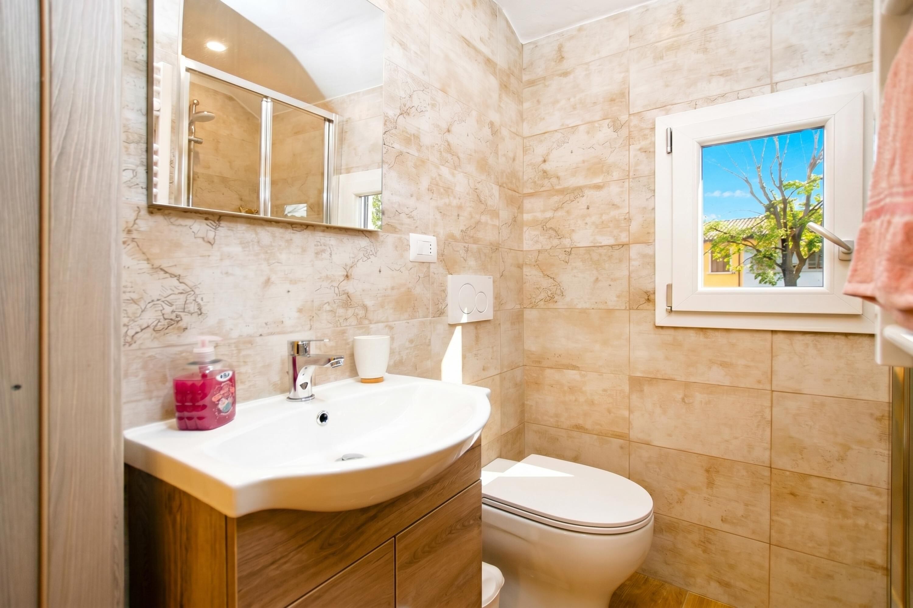 Standard Townhome, Multiple Bedrooms (Casina Valentina) | Bathroom