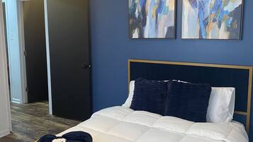 2 sovrum, skrivbord, strykjärn/strykbräda och gratis wi-fi