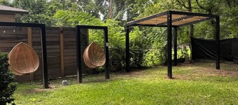 Modern Cozy Charming 2-bedroom Home with WiFi and AC in enchanting Baton Rouge