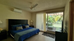 3 slaapkamers, een strijkplank/strijkijzer, wifi, beddengoed