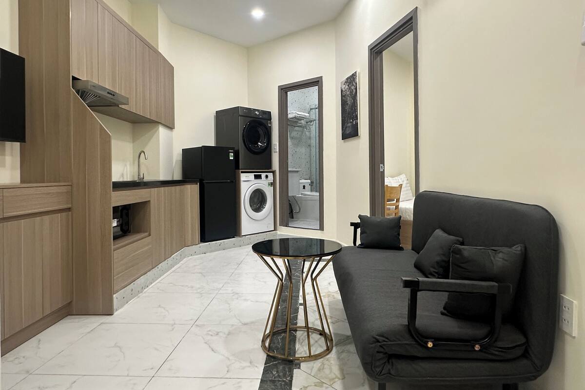 Premium Apartment, 2 Bedrooms, Ground Floor | Living area