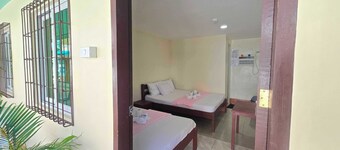 OYO 1121 JUNLYN APARTELLE