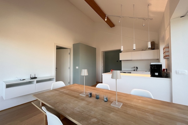 Comfort Apartment | Private kitchen | Fridge, oven, coffee grinder, cookware/dishes/utensils