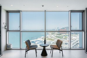 Oceanwave Twin (Breakfast for 1) | 1 camera, copriletto in piuma, insonorizzazione, Wi-Fi gratuito